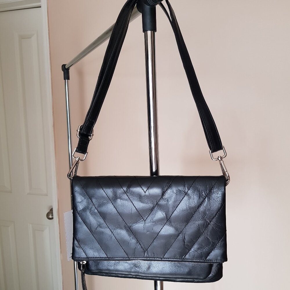 Urbancode genuine leather clutch